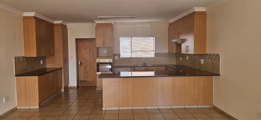 2 Bedroom Property for Sale in Langenhovenpark Free State